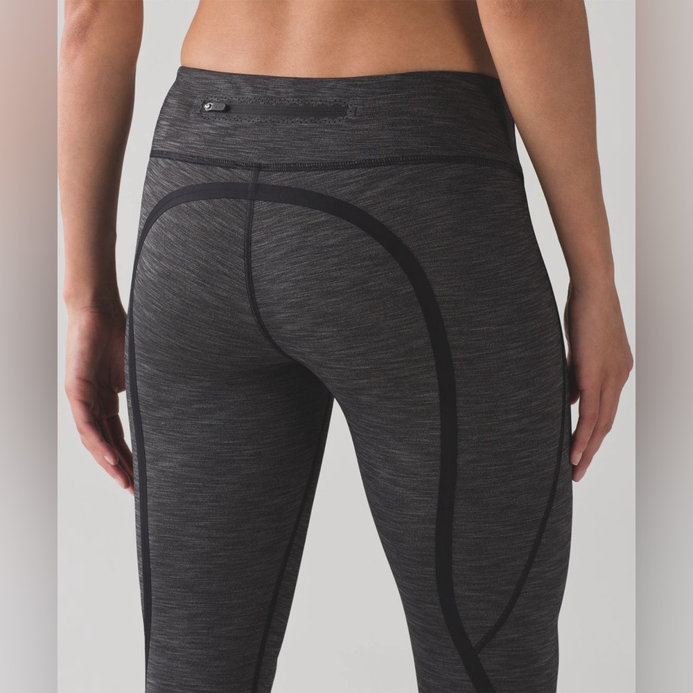 Lululemon On Track Tight - Picture 5 of 12